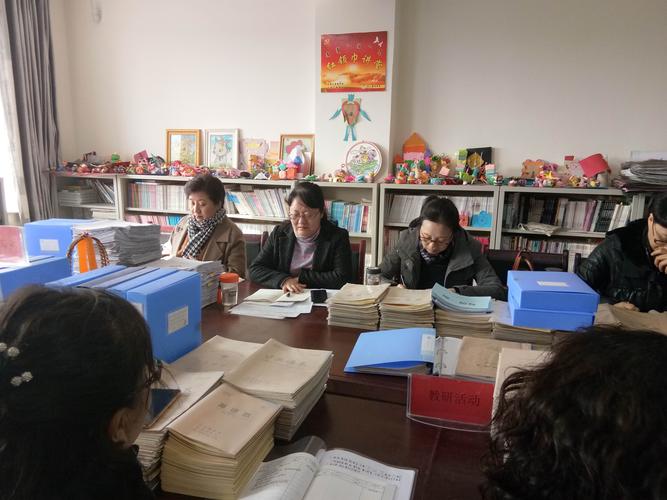 玉泉区成考专业有哪些学校，玉泉区有哪几所中学？