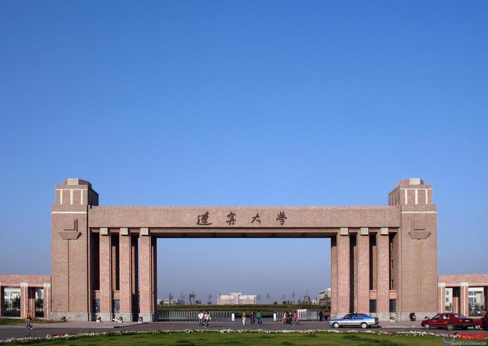 阜新成考地点有哪些学校(我家在辽宁,成人高考都有哪些大学招生啊)
