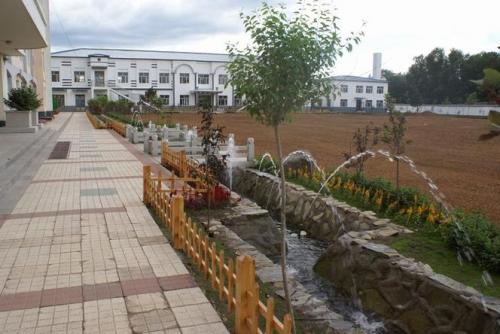 龙江县成考院校有哪些,龙江县职高学校?